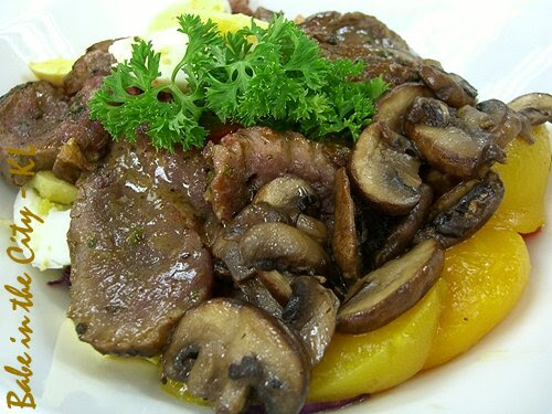 Pan Seared Tenderloin in Balsamic, Red Wine Vinegar and Maple Syrup Vinaigrette 02