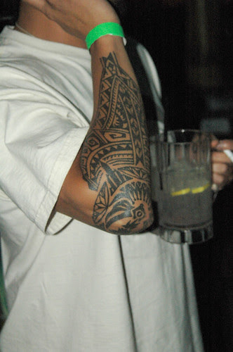 belongs to a Filipino tribe . filipino tribal tattoo. belongs to a Filipino tribe .