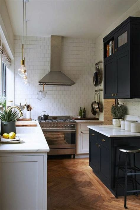 einrichten mit farben schwarze wandfarbe und schwarze