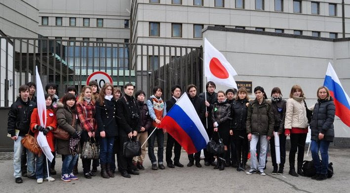被災地へ 届け ロシアの声 16 モスクワの学生たち 沼野恭子研究室