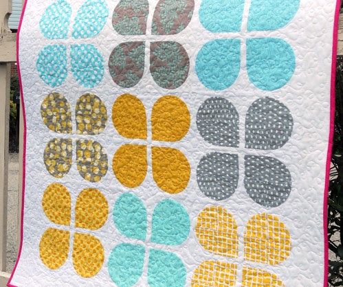 retro flowers baby quilt