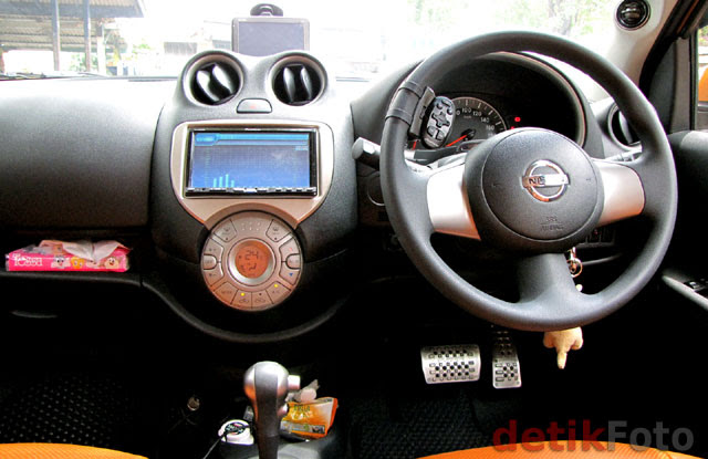 Mobil untuk Kado Pernikahan