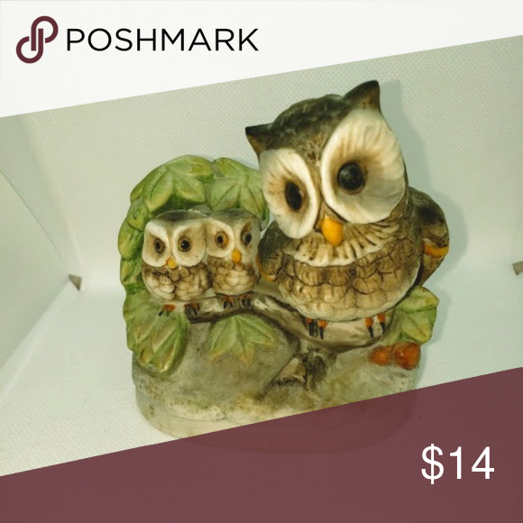Home Interior Owls / Vintage 1970s Homco Home Interiors Retro Yellow Owl Family : After digesting their food, owls regurgitate hard pellets of compressed bones, fur, teeth, feathers, and other materials they couldn't digest.