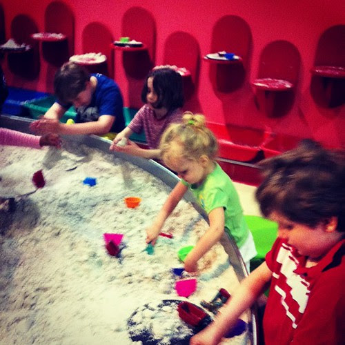 Sand table !