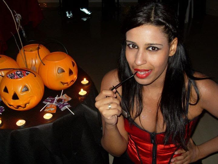 Halloween party 2011 h-sama blog cupcakes, pumpkins and decoration