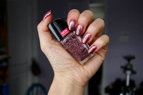 30 jahre alt und weiterhin ein topseller. fun size beauty: Wet N Wild Wild Shine Nail Colors in