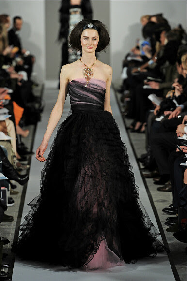 Oscar De La Renta 3