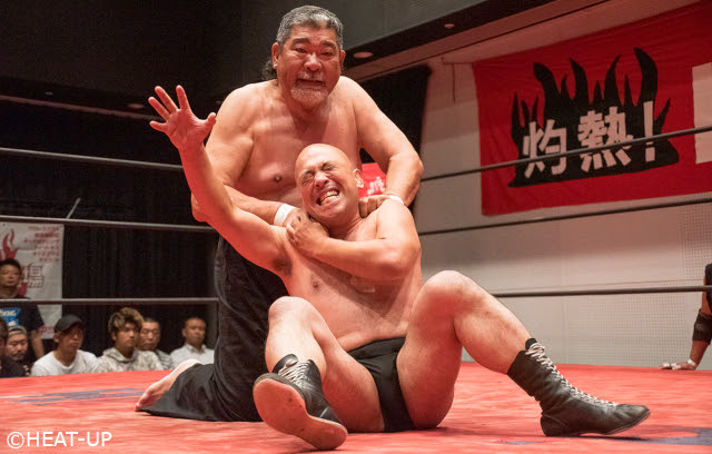 渡辺宏志がデビュー25周年記念大会で活動休止目前のタイガー戸口と一騎打ち ヤマネコ宅急便が欧州勢に貫禄勝利 定とmaxxが絆のシングルマッチ