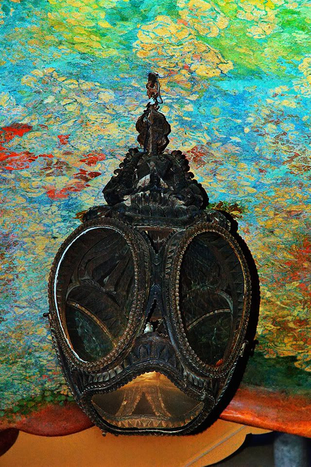 Art Nouveau Lamp at Casa Milà or La Pedrera [enlarge]