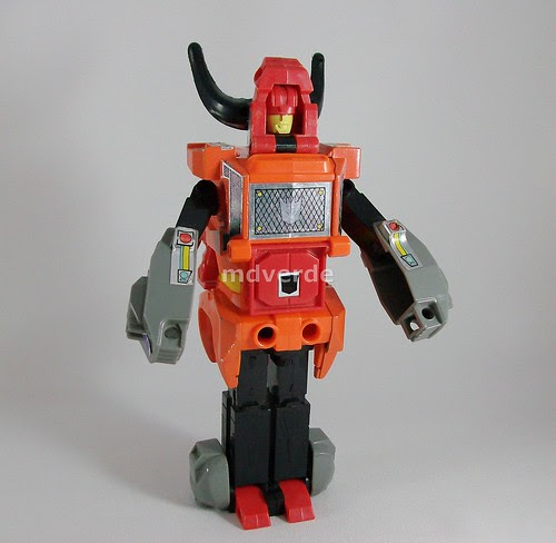 Transformers Tantrum G1 - modo robot (by mdverde)