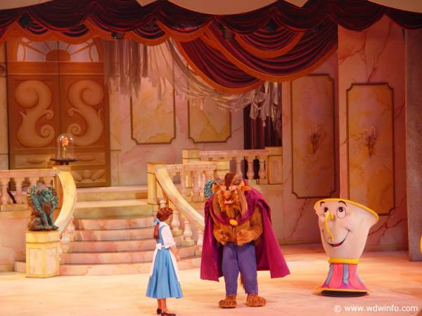 Beauty_and_the_beast_stage_show_ Jpg