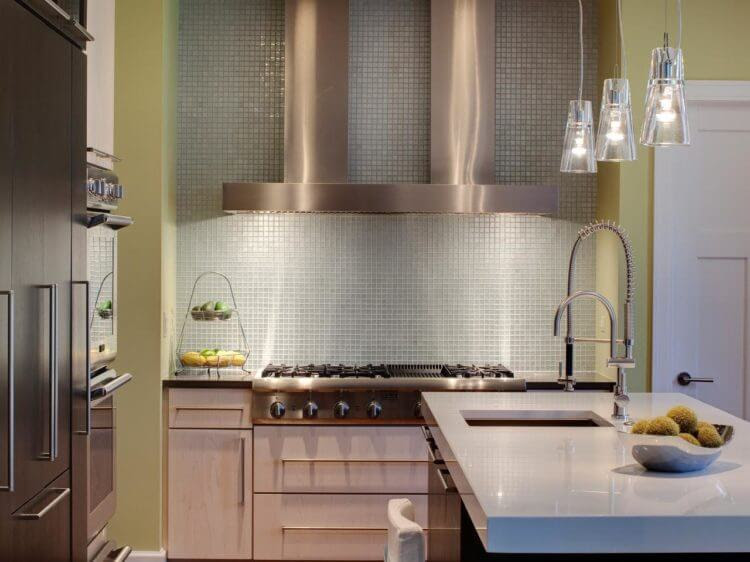 Kitchen upgrade is i of the best ways people tin select to growth their menage value 10 Best Ways to Install New Kitchen Backsplash: Easy Tips to Follow