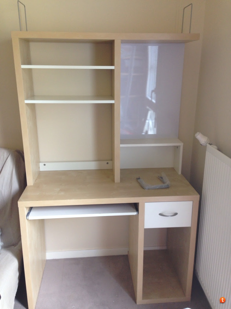 Vends Bureau Informatique Et Meuble Tv Modulable Ikea Petites Annonces