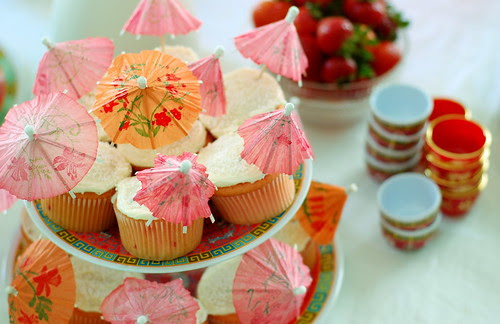 I heart paper umbrellas
