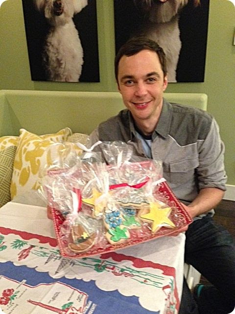 jim parsons bakeat350 cookies photo jimparsonscookiesrounded.jpg