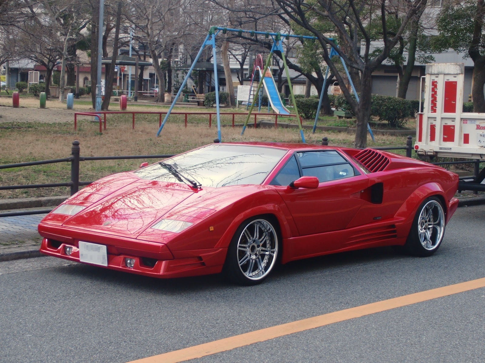 Description Lamborghini Countach 25th Anniversary 1.JPG