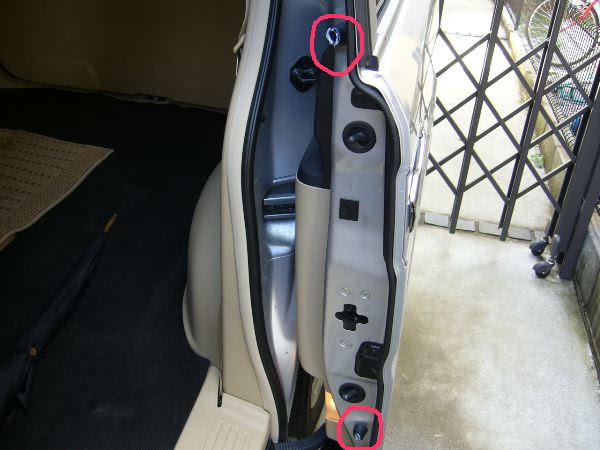 スライドドア異音 直った 右 利 き の 憂 鬱