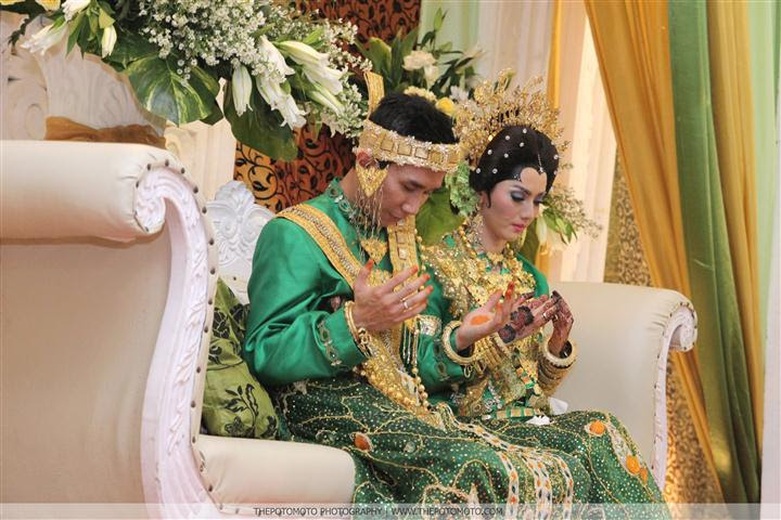 Prosesi Mappacci Pernikahan Adat Bugis