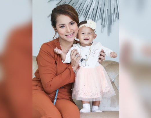 Anak Kak Lina Pom Pom dapat duit raya RM3,000 