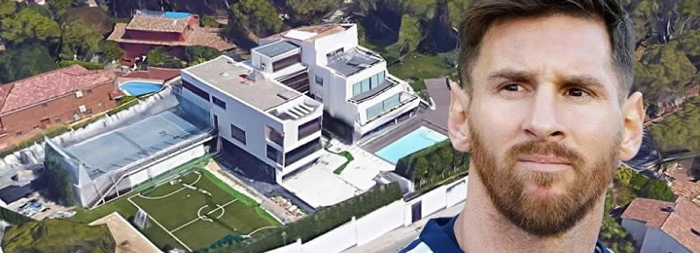 Lionel Messi hat in seiner Villa einen eigenen Fussballplatz