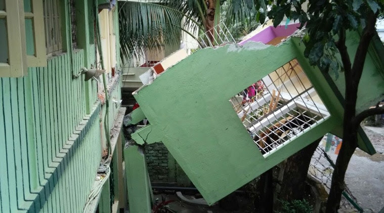 At least 34 dead in India due to Nepal quake | The Indian Express