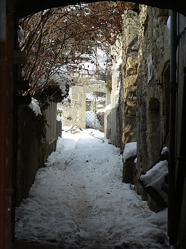 ruelles sombres d'annot.jpg