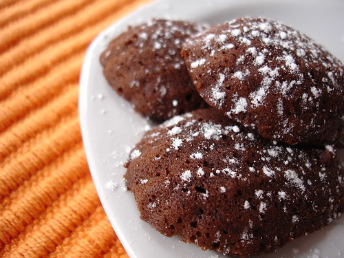 Dark chocolate madeleines