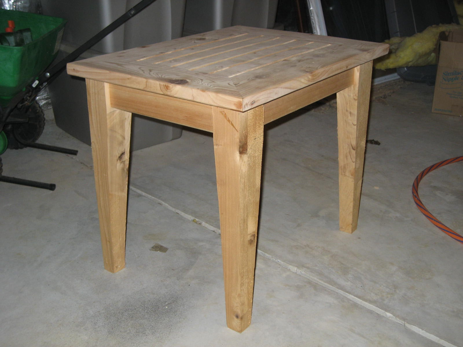  Outdoor Side Table Plans Download shelving plans free | woodideas