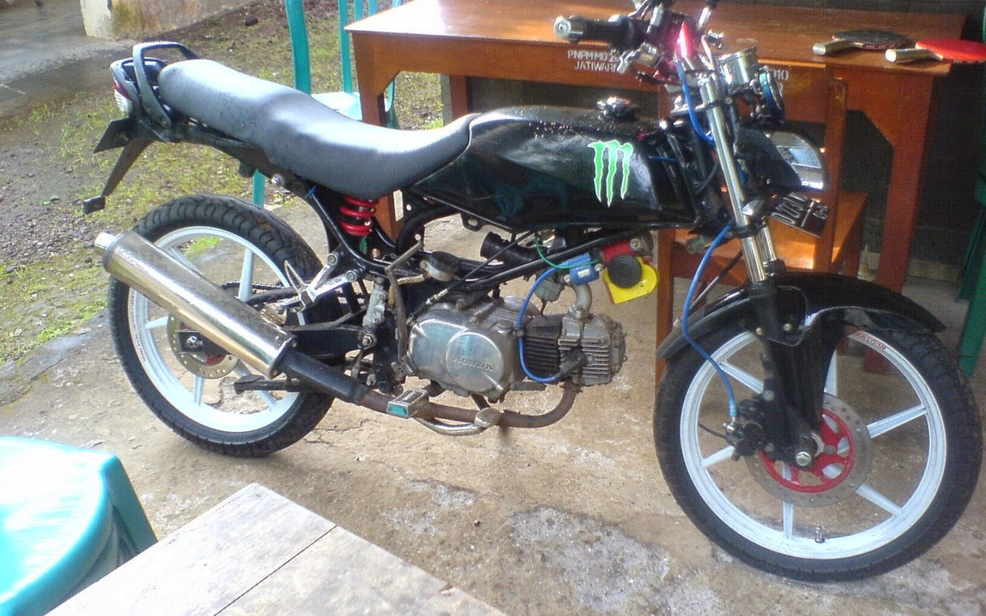Download Kumpulan 78 Modifikasi Motor Honda Grand Klasik Terbaru