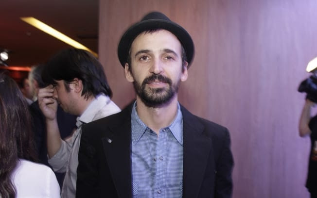 Julio Andrade, no ar em "Serra Pelada"
