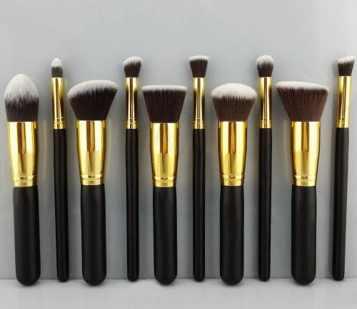 BESTOPE 10 Pcs Premium Synthetic Kabuki Makeup Brush Set Cosmetics Foundation Blending Blush Eyeliner Face Powder Brush Makeup Brush Kit