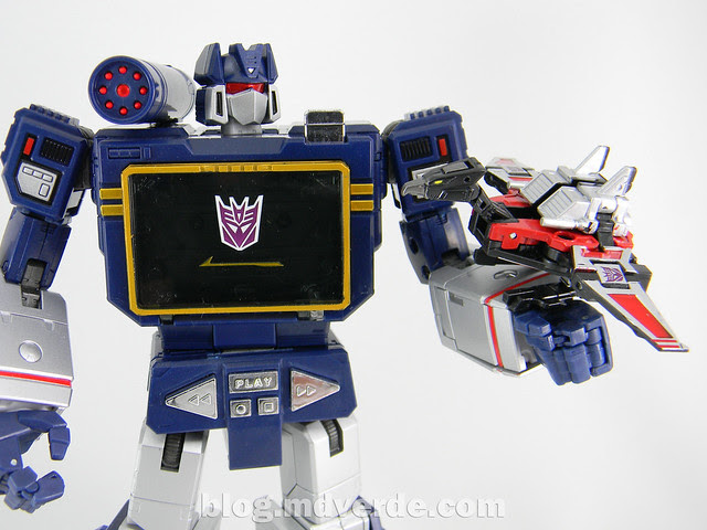 Transformers Soundwave Masterpiece - modo robot