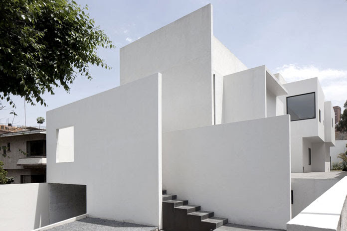 Minimalist Architecture by Lucio Muniain Minimalist Architecture by Lucio Muniain