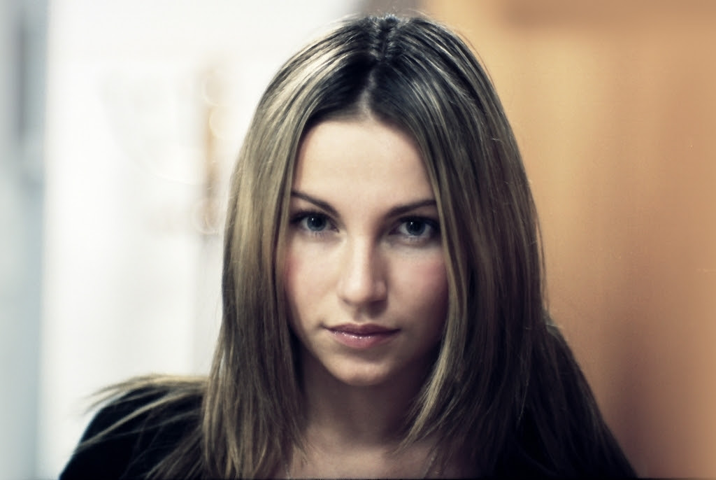 フリー画像 人物写真 女性ポートレイト 白人女性 フリー素材 画像素材なら 無料 フリー写真素材のフリーフォト