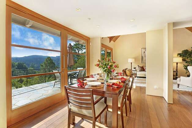 Architectural details highlight Mill Valley home - SFGate