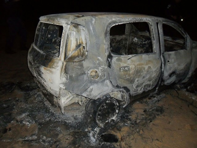 Corpo estava dentro de carro queimado encontrado neste domingo (3) (Foto: Divulgação/PM)