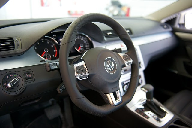 Retrofitting the RLine Steering Wheel into my 2009 VW Passat CC VR6 4Motion 