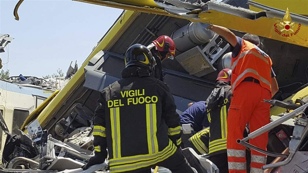 http://www.toledoblade.com/World/2016/07/12/Firefighters-A-dozen-dead-in-train-crash-in-southern-Italy.html