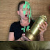 Скарлетт Йоханссон Мем / When I Saw Scarlett Johansson On Mtv I Knew What I Have To Do 9gag - В итоге бастер и его друг баран эдди устраивают конкурс певцов, предлагая принять участие каждому.