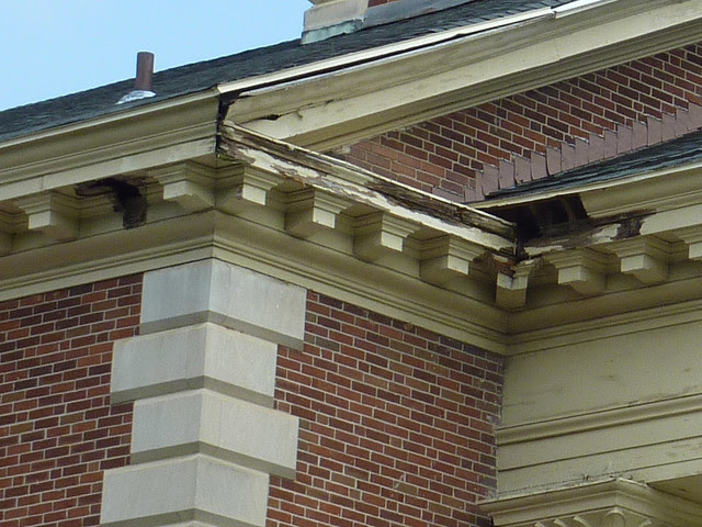 P1080097-2012-05-08--Decatur-1st-Baptist-by-Lewis-Crook-classic-Portico-Repair-1948-51-detail-1