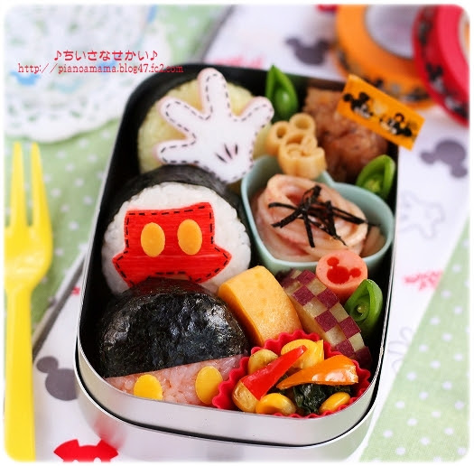 ちいさなせかい アップリケなミッキーアイコンのお弁当