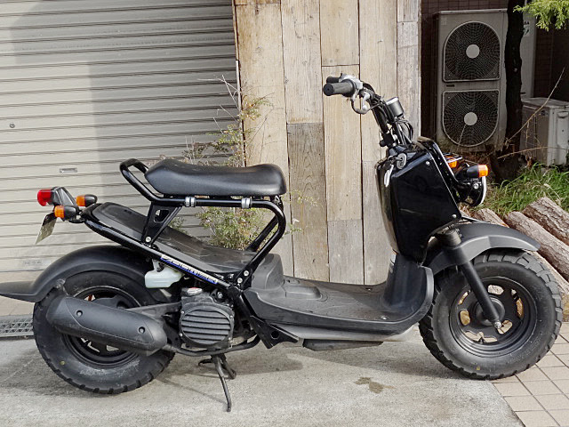 ホンダ ズーマー キャブ車 4サイクル 円 バイク販売 1