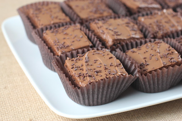 Chocolate Brownies with Frosting