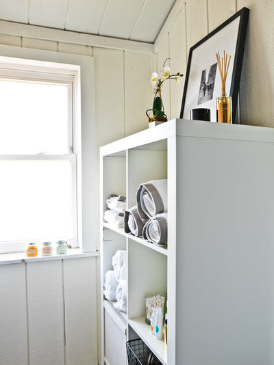 Contemporary Bathroom by Cynthia Lynn Photography