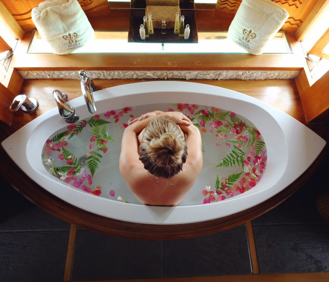 Le Taha'a Bath