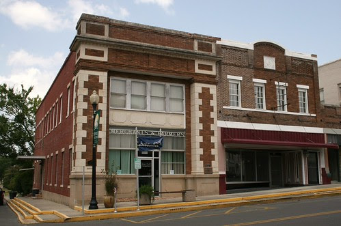 merchants & farmers bank building