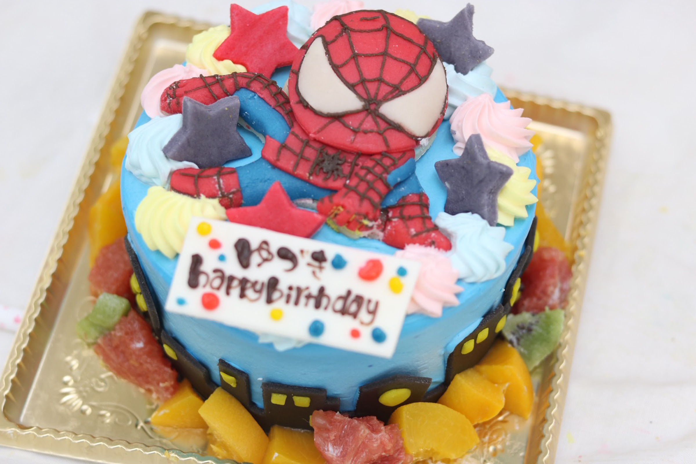 ロリアン デコレーションケーキ キャラクターケーキ 似顔絵ケーキは当店にお任せ下さい
