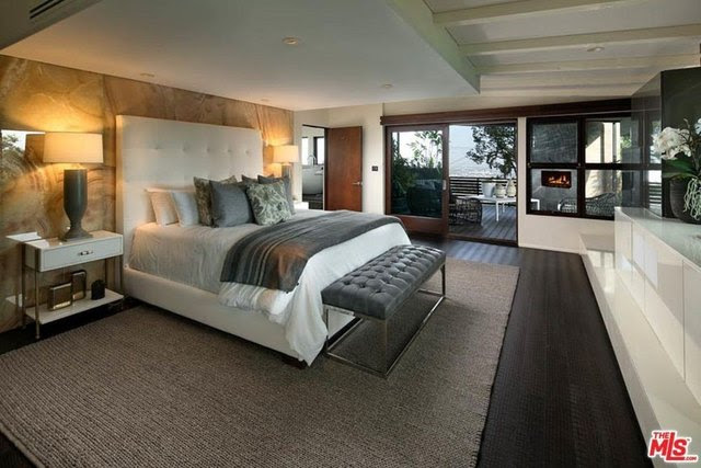 Spacious master bedroom