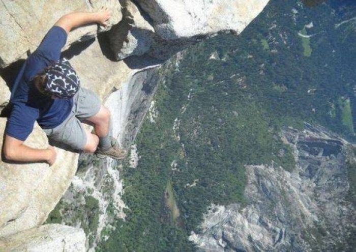 Amazing Extreme Photos (23 pics)
