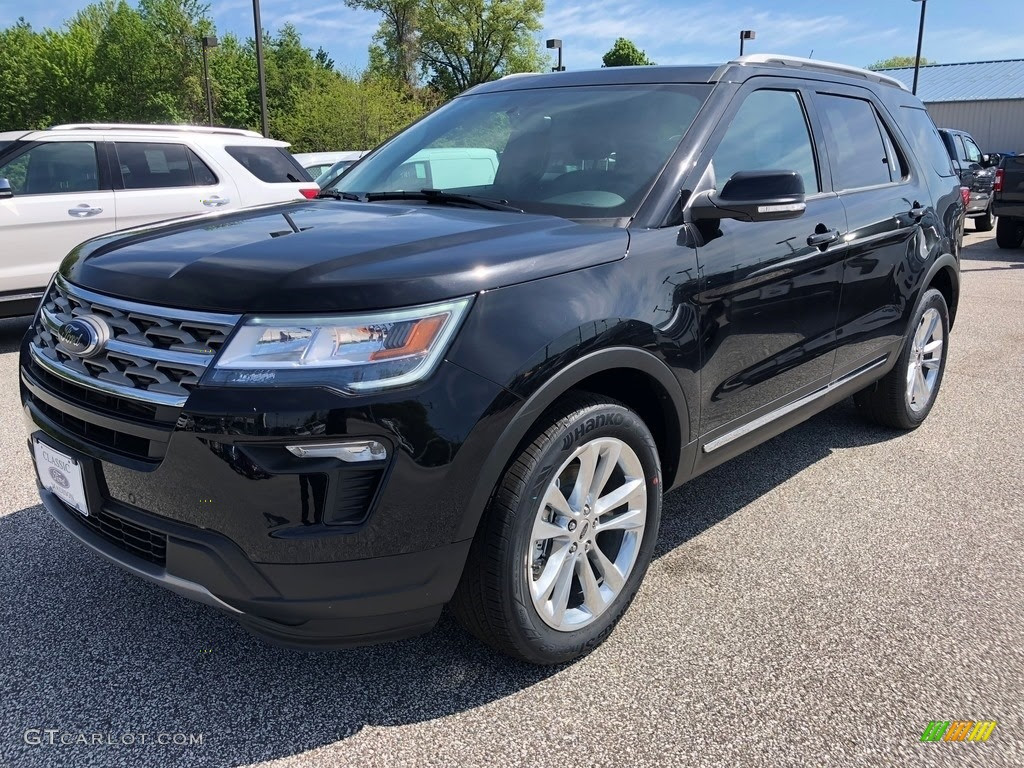 18 Shadow Black Ford Explorer Xlt 4wd Gtcarlot Com Car Color Galleries